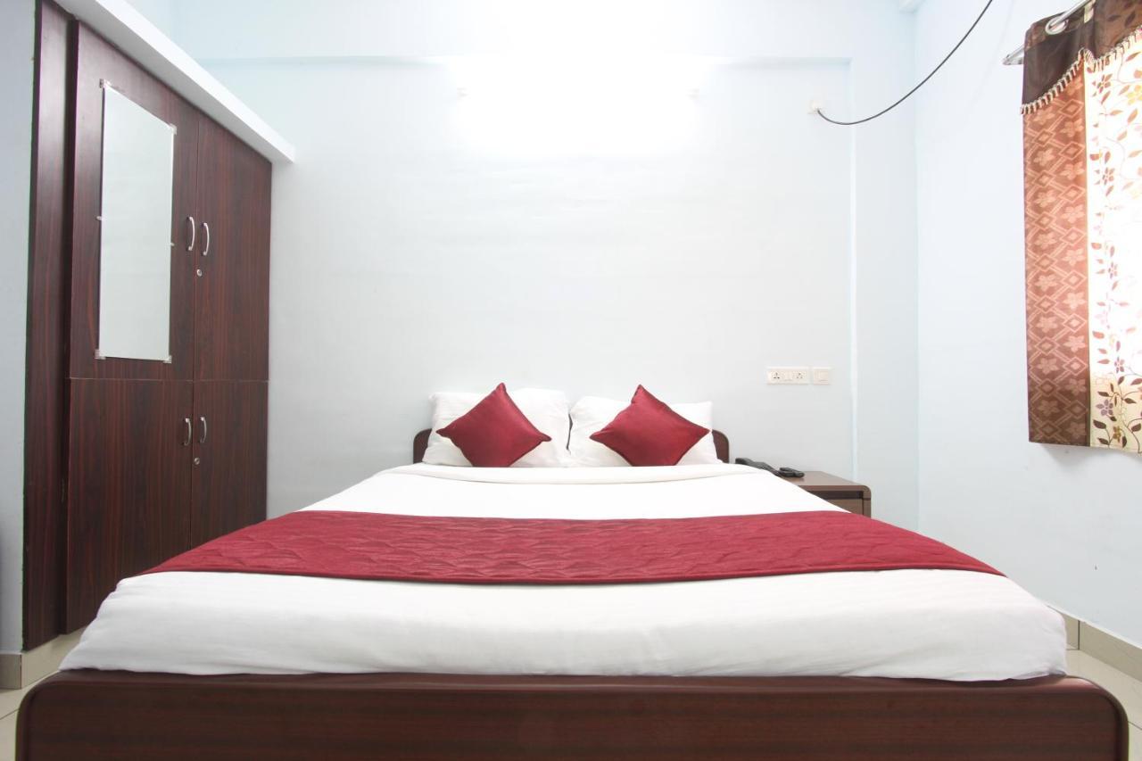 Naadi Family Homestay Thanjavur Exteriör bild